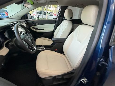 Used 2023 Buick Encore GX Preferred FWD image 9