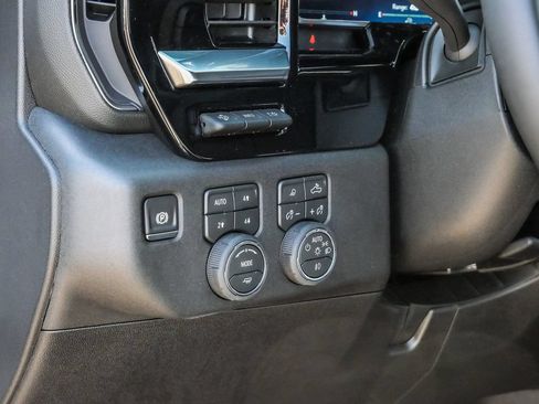 New 2026 Chevrolet Silverado 3500 High Country w/ High Country Premium Package AWD/4WD image 38