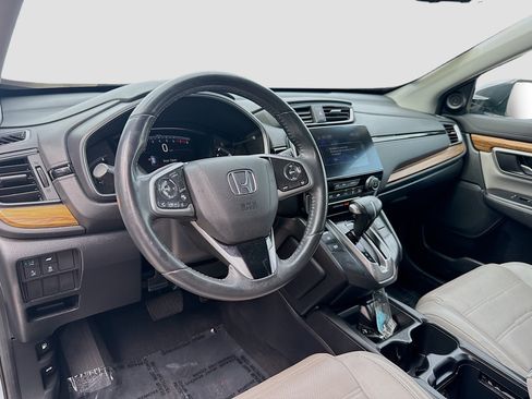 Certified 2019 Honda CR-V Touring image 9