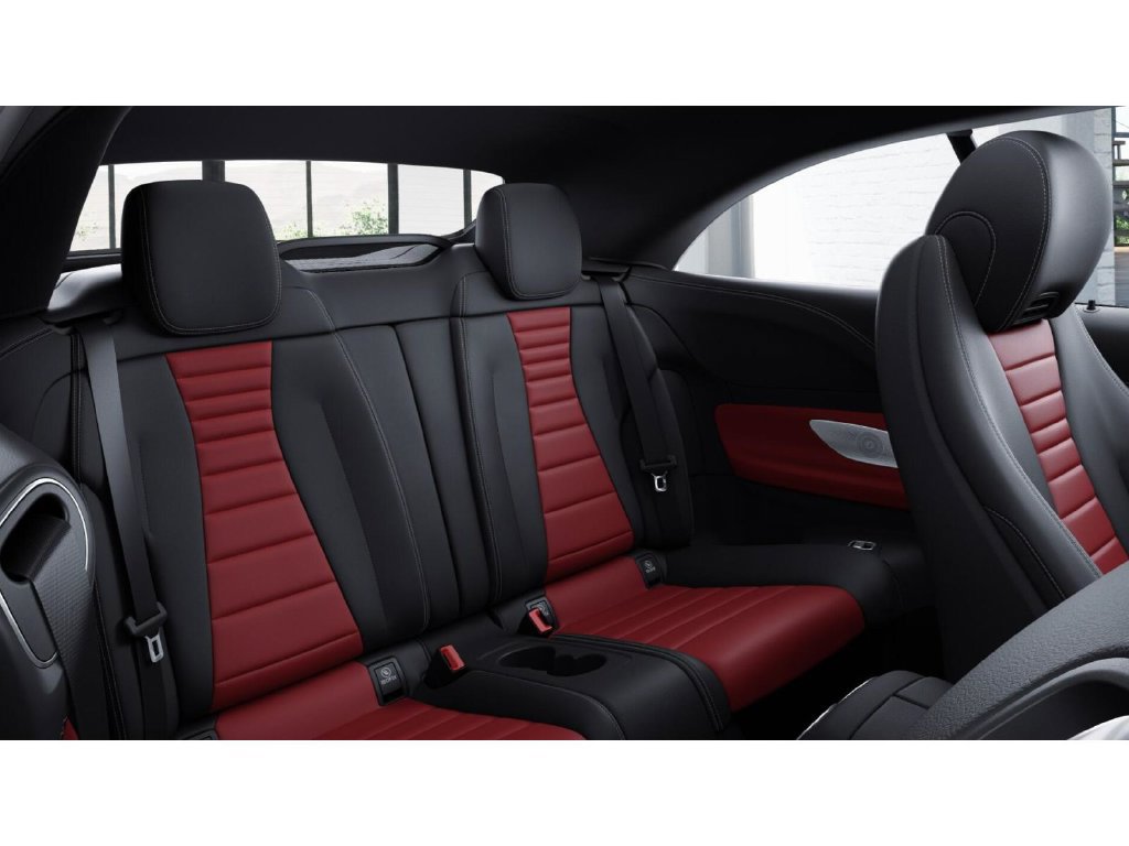 Used 2023 Mercedes-Benz E 450 4MATIC Cabriolet image 5
