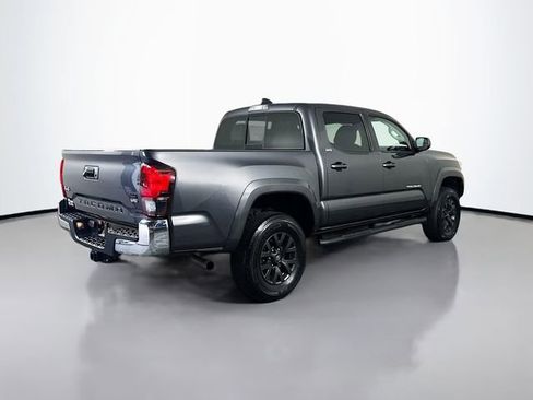 Used 2023 Toyota Tacoma SR5 AWD/4WD image 8