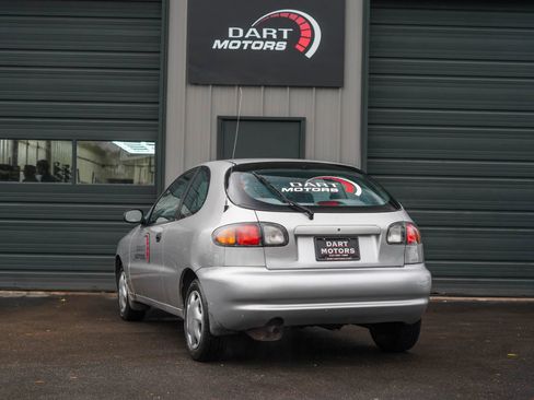 Used 2001 Daewoo Lanos S FWD image 5