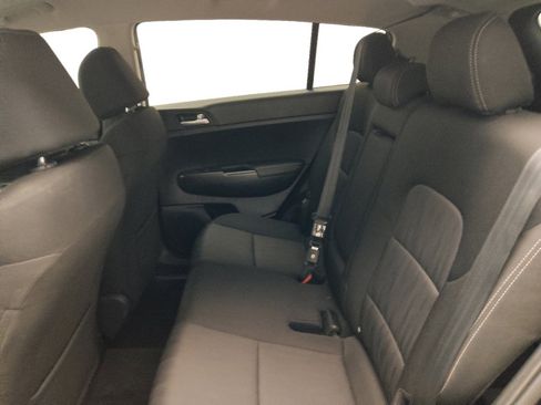 Used 2021 Kia Sportage LX image 18