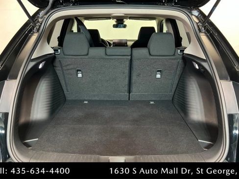 Certified 2025 Honda HR-V LX image 22