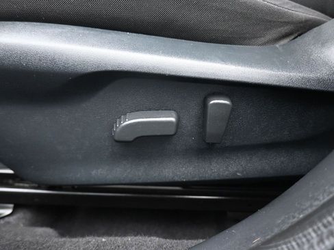 Used 2023 Subaru Impreza Premium image 12