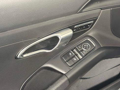 Used 2017 Porsche 718 Boxster S RWD image 24