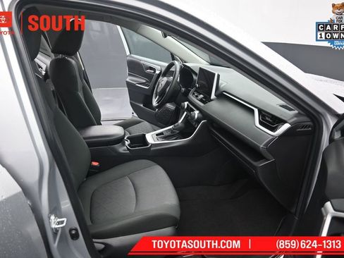 Used 2024 Toyota RAV4 XLE w/ Weather Package AWD/4WD image 29