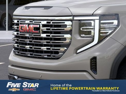 New 2026 GMC Sierra 1500 Denali w/ Denali Reserve Package AWD/4WD image 13