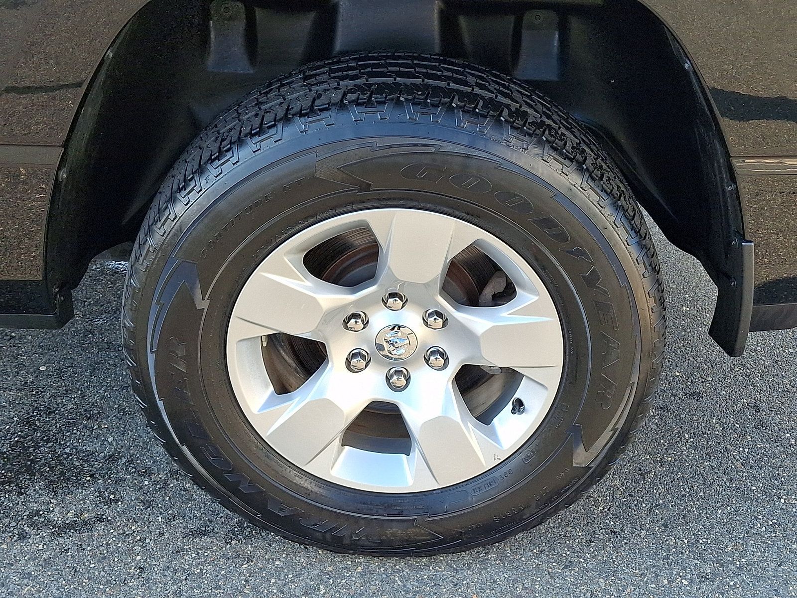 Used 2023 RAM 1500 Big Horn AWD/4WD image 8