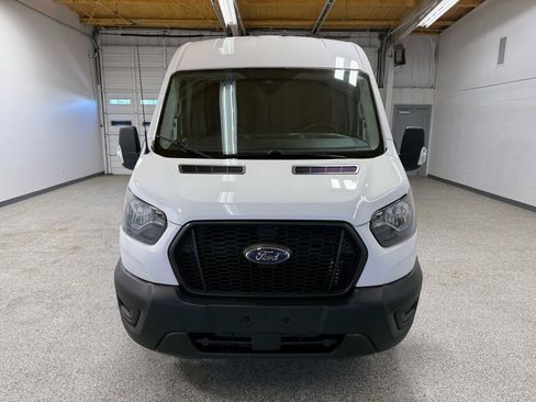 Used 2023 Ford Transit 250 Medium Roof RWD image 7