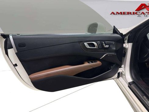Used 2016 Mercedes-Benz SL 400 image 18