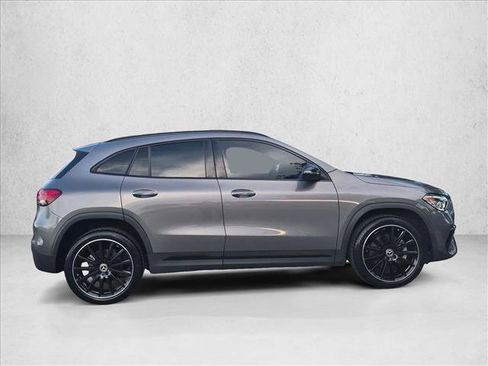 Used 2023 Mercedes-Benz GLA 250 4MATIC image 4