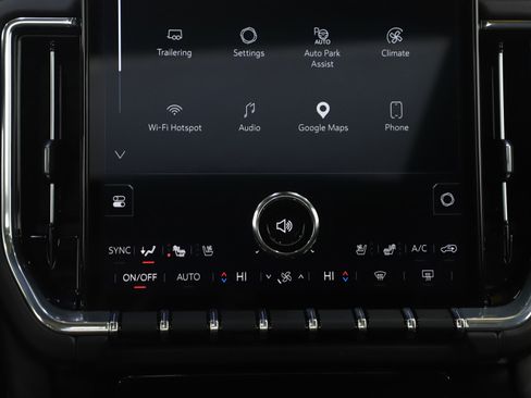 Used 2025 GMC Yukon XL Elevation w/ Elevation Premium Package image 21