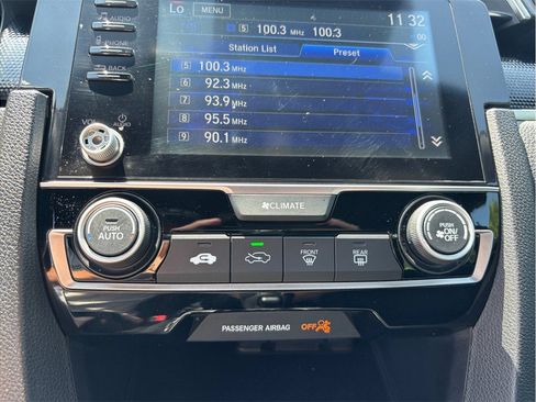 Used 2020 Honda Civic Sport image 21