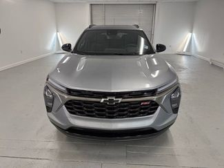 New 2026 Chevrolet Trax RS w/ Sunroof Package video 2