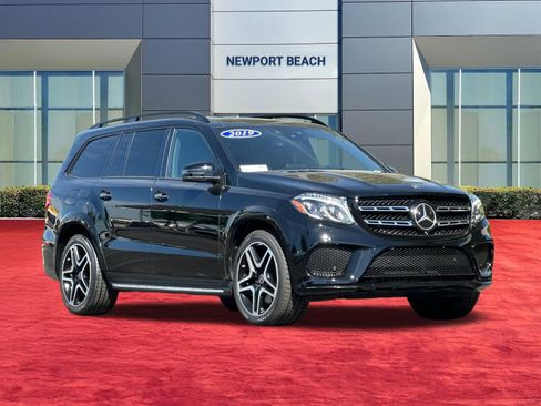 Used 2019 Mercedes-Benz GLS 550 4MATIC w/ Driver Assistance Package image 6