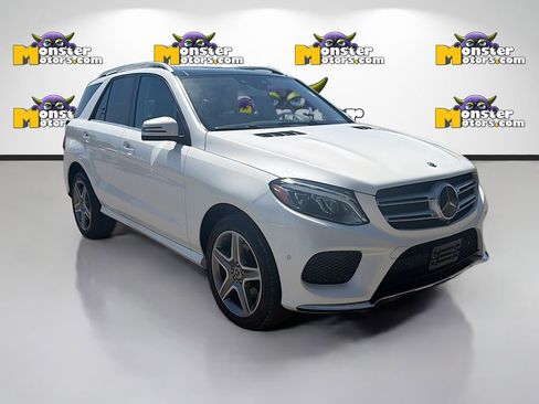 Used 2017 Mercedes-Benz GLE 350 4MATIC image 3