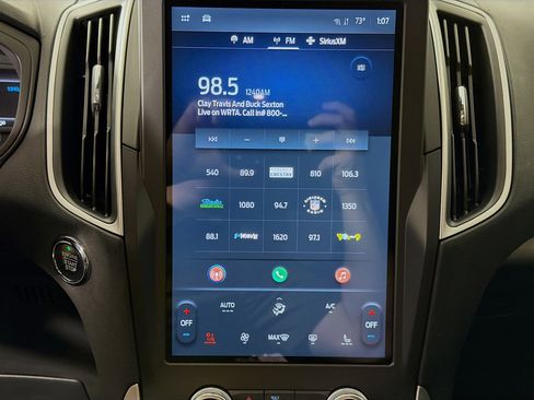 Used 2024 Ford Edge SEL w/ Convenience Package image 15