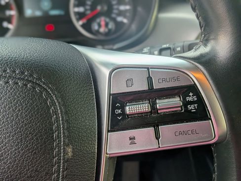 Used 2022 Kia Telluride LX image 23