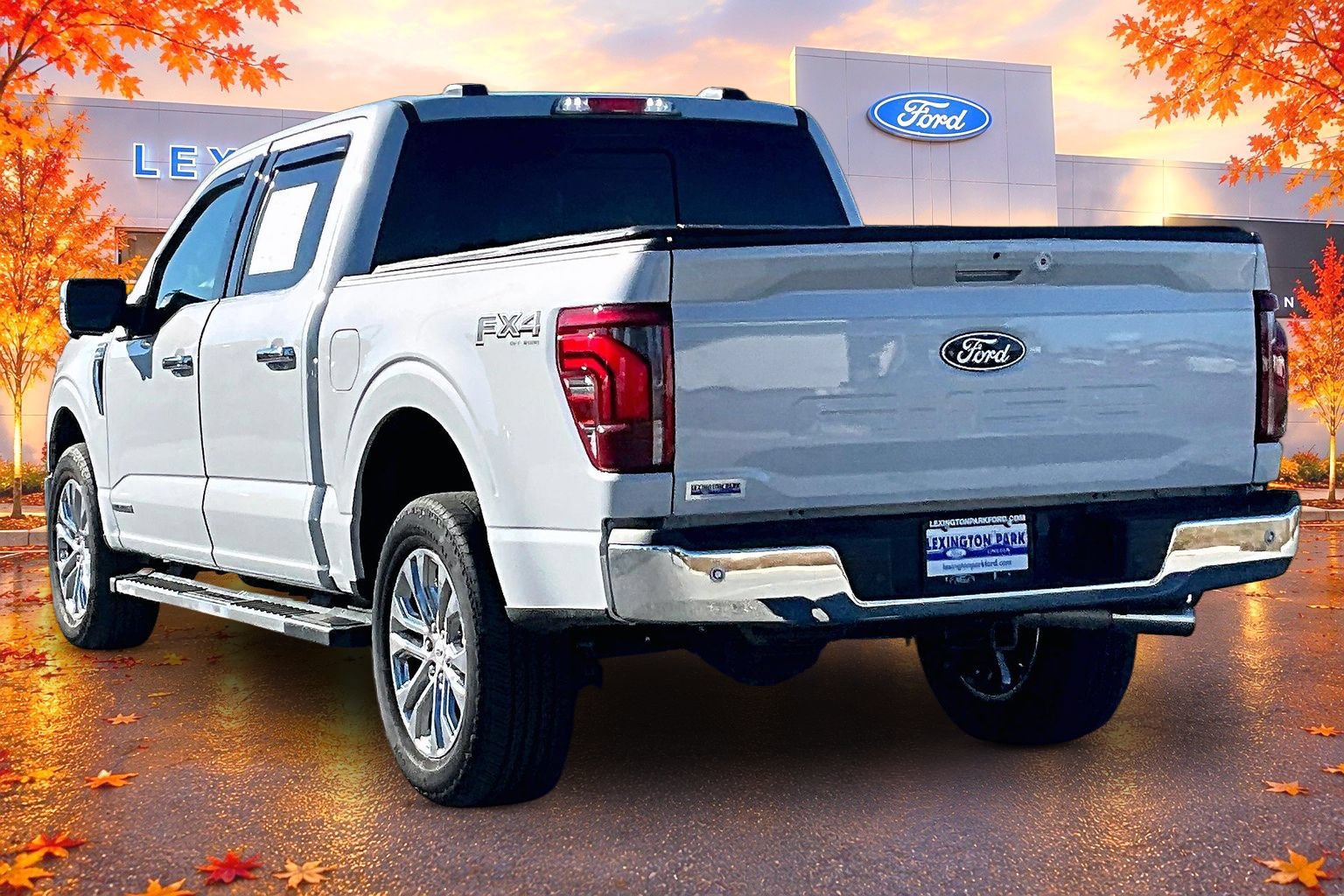 Used 2025 Ford F150 Lariat w/ Equipment Group 502A High AWD/4WD image 4