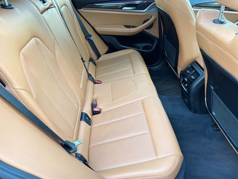 Used 2024 BMW X3 sDrive30i w/ Premium Package image 29