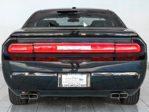 Used 2009 Dodge Challenger R/T RWD image 7