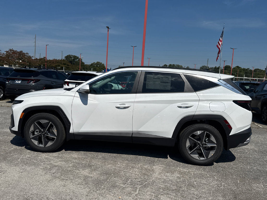 New 2026 Hyundai Tucson SEL FWD image 2