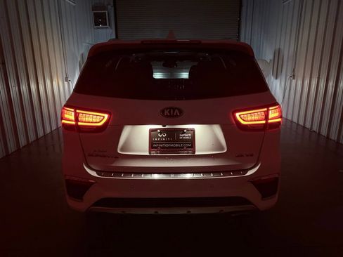 Used 2019 Kia Sorento SX FWD image 9