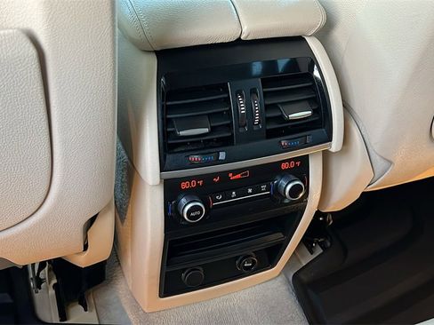 Used 2015 BMW X5 sDrive35i image 8