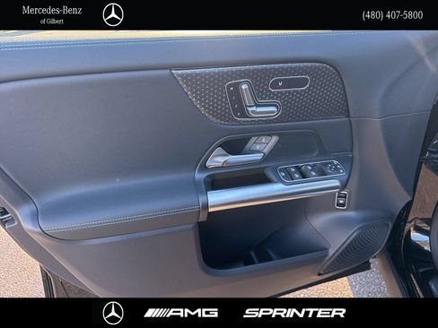New 2026 Mercedes-Benz GLA 250 4MATIC image 13