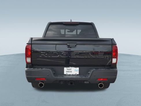 Used 2024 Honda Ridgeline TrailSport image 8