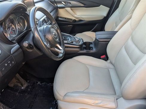 Used 2017 MAZDA CX-9 Touring image 17