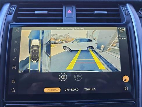 Certified 2023 Land Rover Discovery Metropolitan Edition image 23