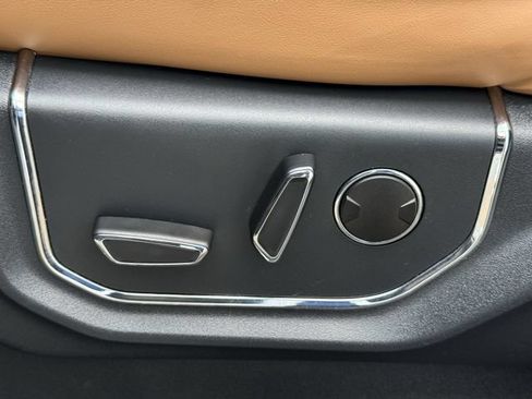 Used 2022 Ford Expedition Platinum RWD image 25