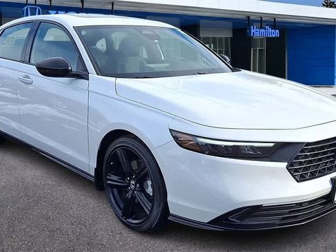 Certified 2025 Honda Accord Sport image 2