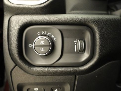 Used 2022 RAM 1500 Big Horn image 31