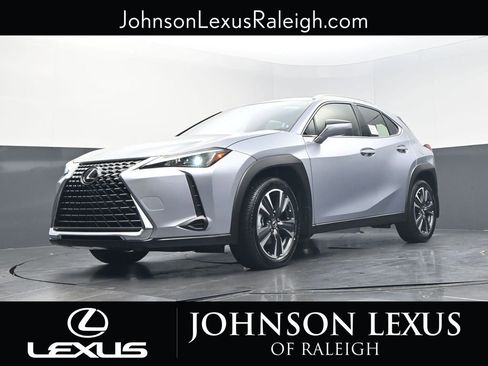 New 2026 Lexus UX 300h FWD image 17