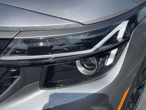 Used 2025 Kia Seltos X-Line image 10