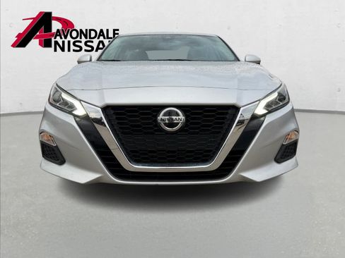 Certified 2022 Nissan Altima 2.5 SV image 6