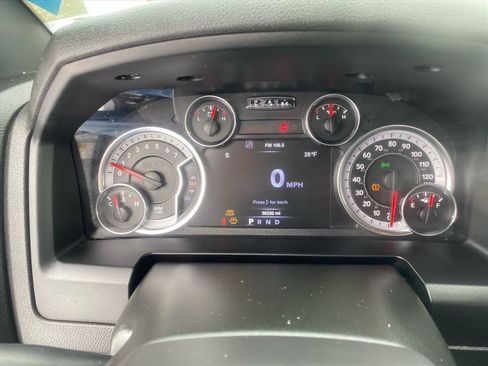 Used 2022 RAM 1500 Classic Warlock w/ Electronics Group image 13