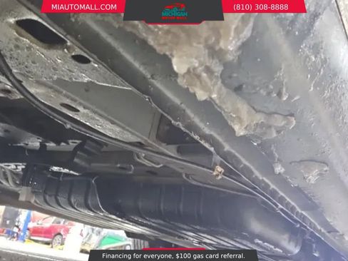 Used 2016 Chrysler Town & Country Touring w/ Driver Convenience Group image 15