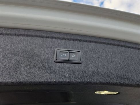 Used 2023 Audi Q5 2.0T Premium Plus image 34