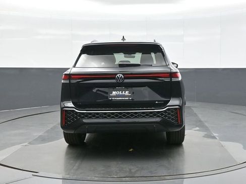 New 2026 Volkswagen Tiguan SE R-Line image 6