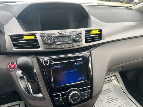 Used 2014 Honda Odyssey EX-L image 27