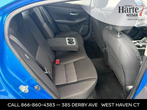 Certified 2022 Nissan Sentra SV FWD image 26