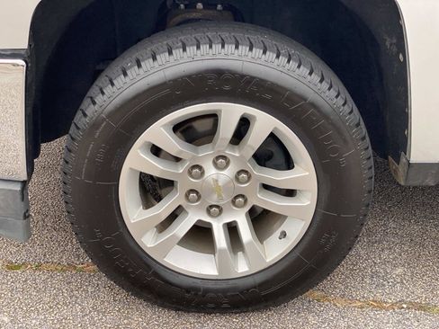 Used 2018 Chevrolet Silverado 1500 LT w/ All Star Edition image 13