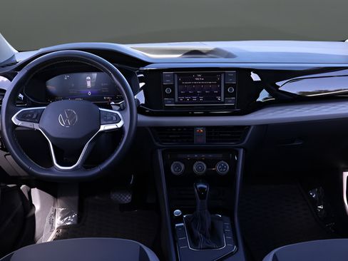 Used 2024 Volkswagen Taos S FWD image 17