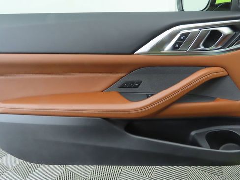 Used 2024 BMW M4 Competition image 25