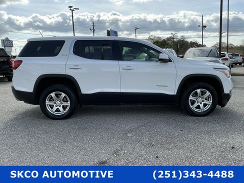 Used 2019 GMC Acadia SLE image 6