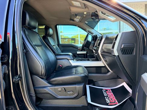 Used 2019 Ford F250 Lariat w/ Lariat Ultimate Package AWD/4WD image 45